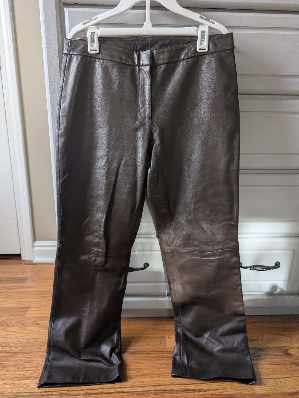 Brown 100% Leather Straight-Leg Women’s Pants Size 10 Vakko
